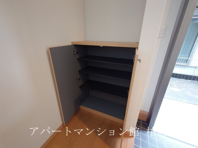 アスセーナD棟の収納