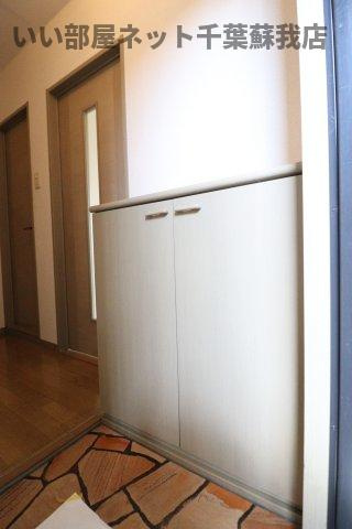 ランドウィン　六番館の収納|シューズボックス