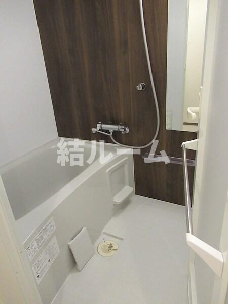 練馬区小竹町２丁目の賃貸マンションの浴室