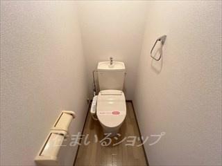 広島市安佐北区三入３丁目のアパートのトイレ|シャワートイレ