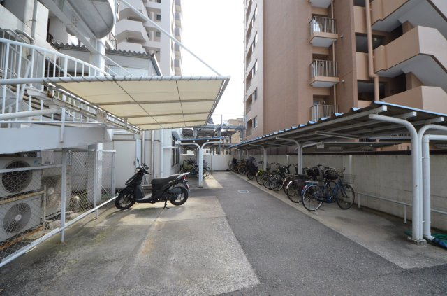 藤和シティコープ舟入の駐車場|駐輪場