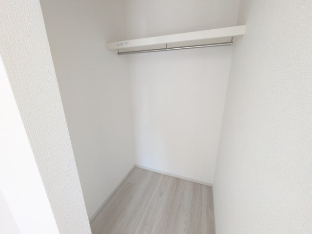 水戸市東台　1期　新築戸建　4号棟の収納