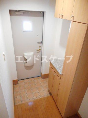 ポワールメゾンＥの玄関|高崎、前橋のお部屋探しはエンドスケープまで！お客様の理想お聞かせ下さい♪