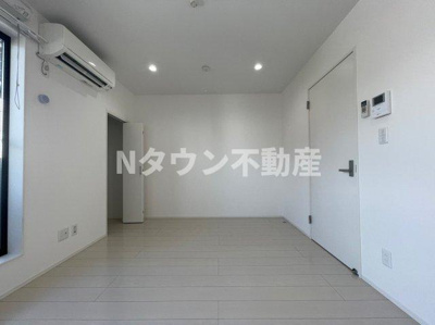 【その他】 | アーバンコート | 個人の部屋や寝室として使える洋室です
