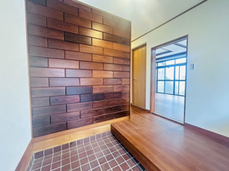 【玄関】 | 千葉市稲毛区小中台町　中古戸建　稲毛駅