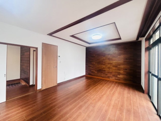 【居間・リビング】 | 千葉市稲毛区小中台町　中古戸建　稲毛駅