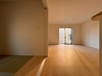 【居間・リビング】 | Cradlegarden西区比良第16全5棟【仲介手数料無料　比良小　山田東中】 | 本日ご案内可能です！