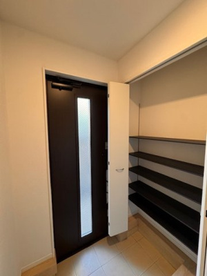 【玄関】 | Cradlegarden西区比良第16全5棟【仲介手数料無料　比良小　山田東中】 | 新築戸建の事はマックバリュで住まい相談へお任せください。