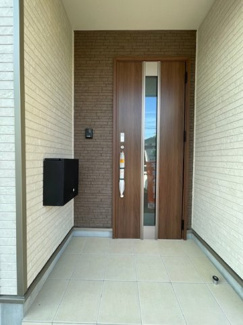 【玄関】 | Cradlegarden西区比良第16全5棟【仲介手数料無料　比良小　山田東中】 | 今すぐのご案内可能です！→  0120-336-922　までお気軽にお問い合わせください。