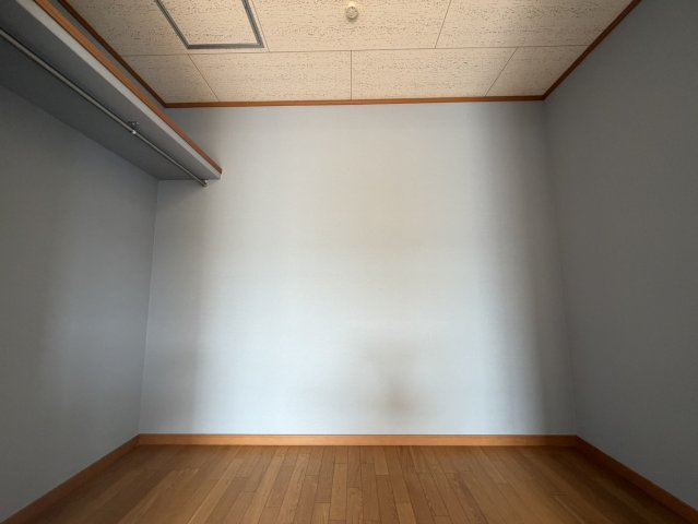 水口町本町2丁目　リフォーム済物件の収納