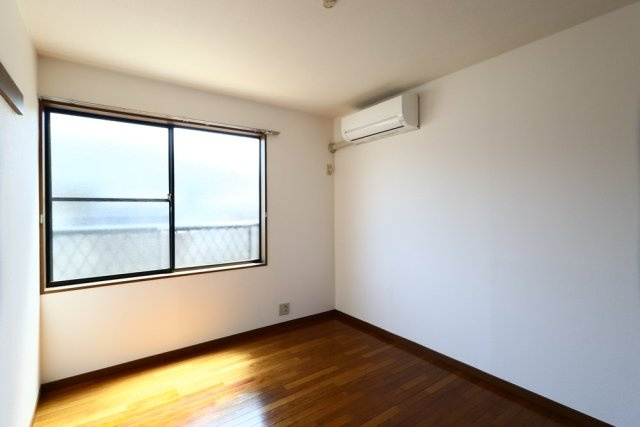 ＯＺ壱番街の洋室