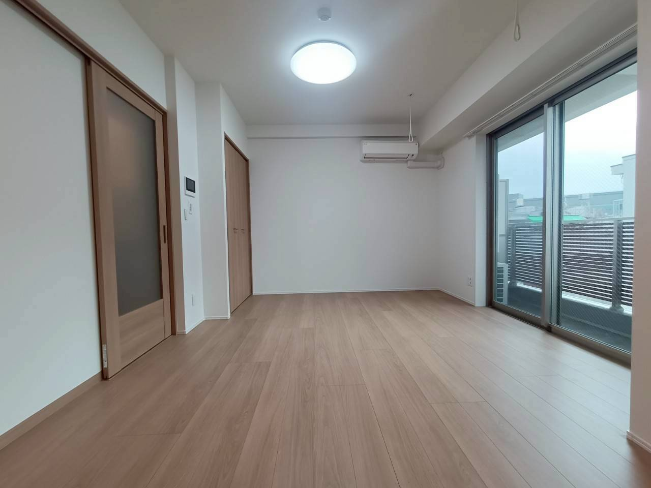 【居間・リビング】