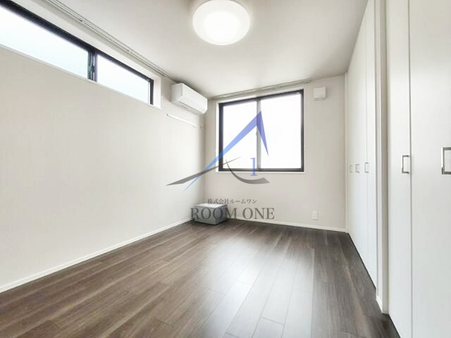 ラ　カーサドルチェの居間・リビング|洋室のお部屋です。