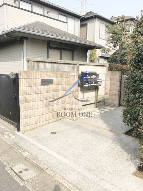 メゾンドクレール吉祥寺のエントランス|エントランスです。