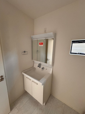 【独立洗面台】 | MIRASUMO守山区苗代208①全1棟 | LINEから簡単お問合せ可能！
友達検索で@nqk7328tです！。