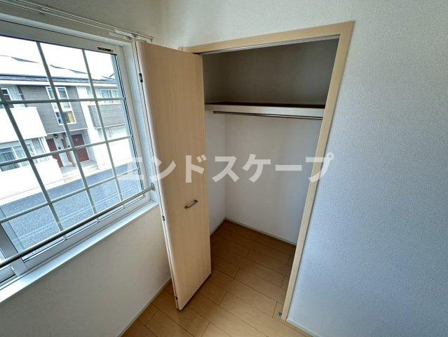 シュティルＡの収納|高崎、前橋のお部屋探しはエンドスケープまで！お客様の理想お聞かせ下さい♪