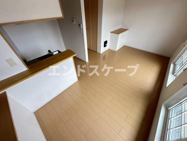 シュティルＡの居間・リビング|高崎、前橋のお部屋探しはエンドスケープまで！お客様の理想お聞かせ下さい♪