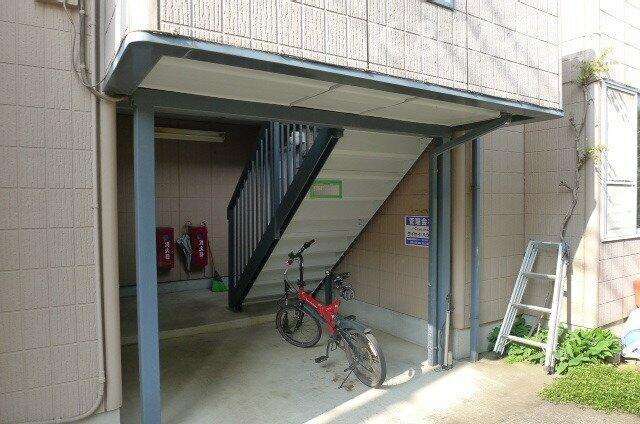 ラプラスＫのエントランス|建物の内部です