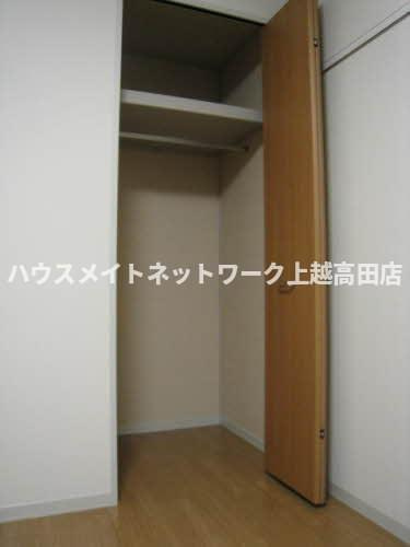 シャルマン大潟の収納|クローゼット