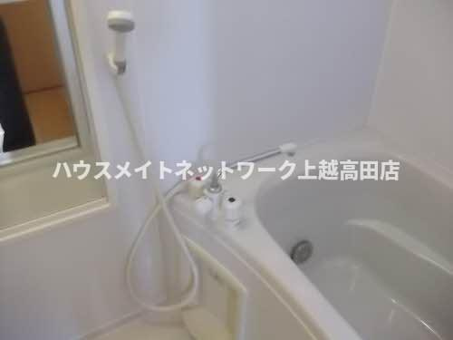 シャルマン大潟の浴室|追焚機能付