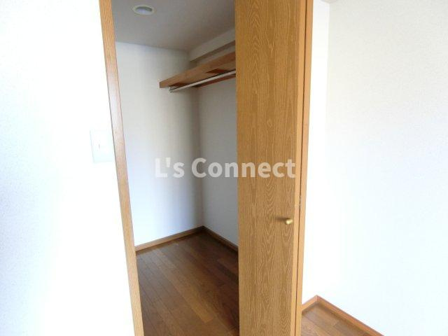 【収納】 | エスポワール栗原 | ウォークインクローゼットでお荷物もすっきり収納。
