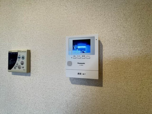 アンビシヨン A棟のセキュリティ|TVモニター付きで安心です☆