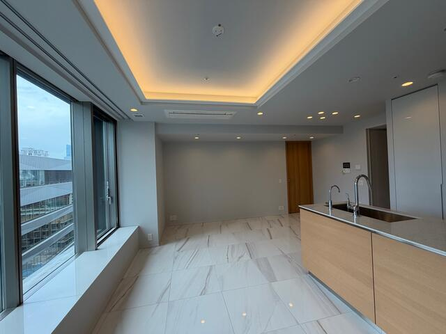 港区三田１丁目の賃貸マンション