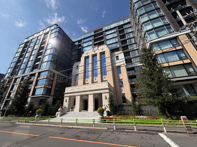 港区三田１丁目の賃貸マンション