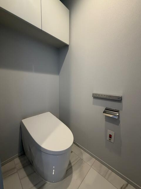 港区三田１丁目の賃貸マンション