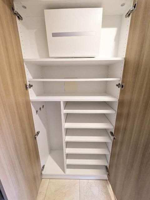 パークフラッツ学芸大学の収納