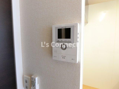 【セキュリティ】 | アルカサル駅南Ｂ | 突然の来客時もＴＶモニターホンでしっかり確認。