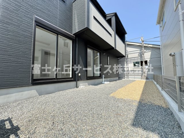 【庭】 | 焼津市石津 新築一戸建て 1号棟 | 庭です