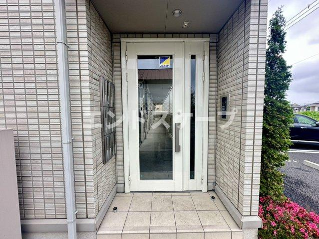 コンフォートヒルのエントランス|高崎、前橋のお部屋探しはエンドスケープまで！お客様の理想お聞かせ下さい♪