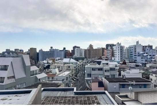 ★仲介手数料半額★オープンレジデンシア目黒青葉台テラスA棟（空室物件につき、リフォーム会社と一緒に内見できます）の展望