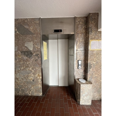 【エントランス】 | リルームス若草町