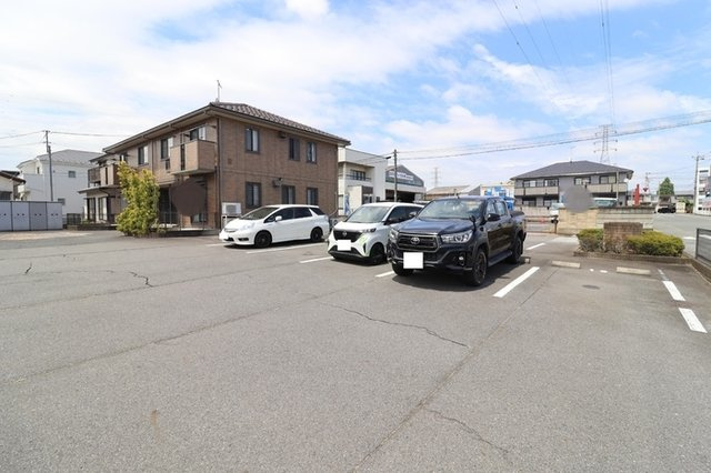 ローズコート　Ａ/Ｂの駐車場|駐車場