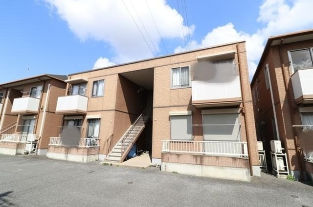 クレシェンテ　B