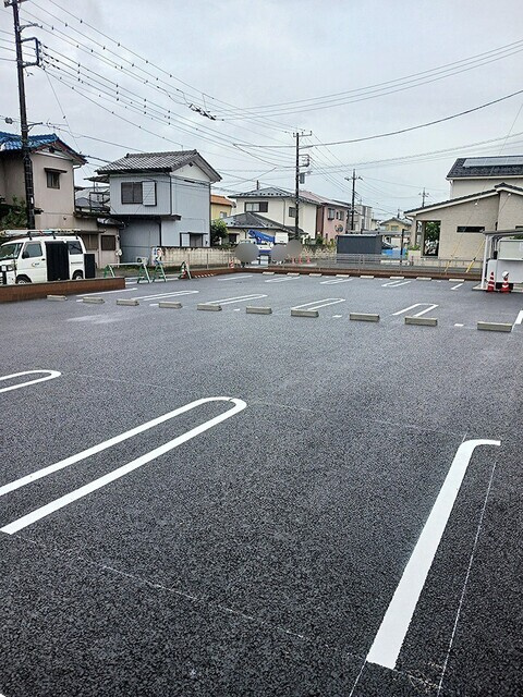 グレイスパークⅡの駐車場