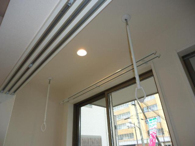 【設備】 | イル・クオーレA | 室内物干