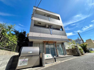 Y.Camphrier（ワイカンフリエ）の画像