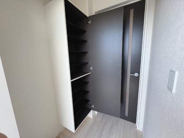 （仮称）千葉市中央区大森町新築アパートの玄関|玄関（イメージ）