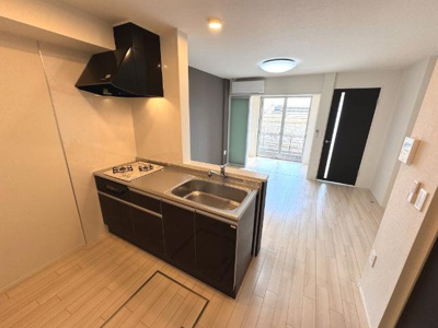 【居間・リビング】 | （仮称）千葉市中央区大森町新築アパート | リビング（イメージ）