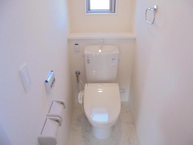 Ｇｒｏｕｓｅ　Ａｎｎｅｘのトイレ|シャワー付トイレ