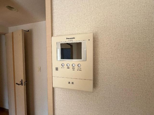 スカイヒルズ光　朝日の内装|カメラ付インターホン