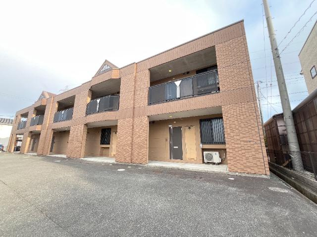 ペティ　ルミナスの外観|外観写真（昼）