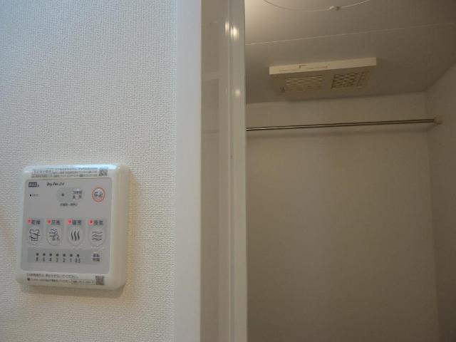 イル・クオーレAのその他|浴室乾燥機