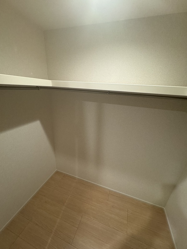 石見ビルの収納