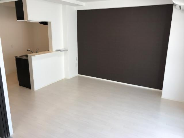 ディベロップ ビルの居間・リビング|リビング