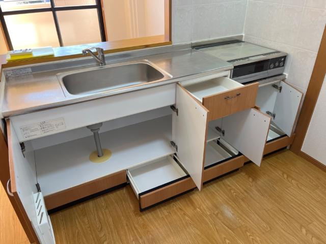 アバンサールのキッチン|キッチン収納
