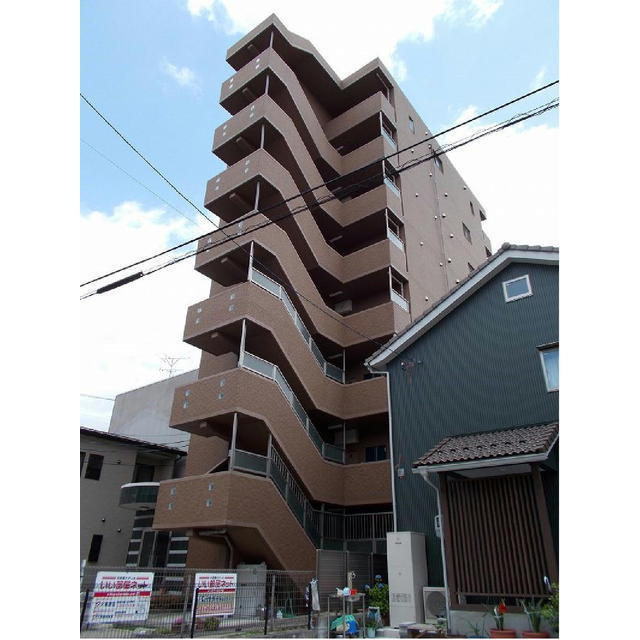 グランシャリオンの外観